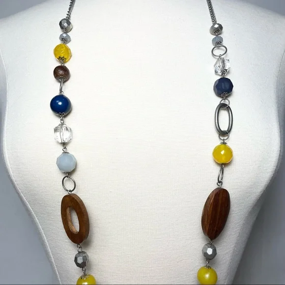 Multi-color wooden beads long necklace - Picture 2 of 8